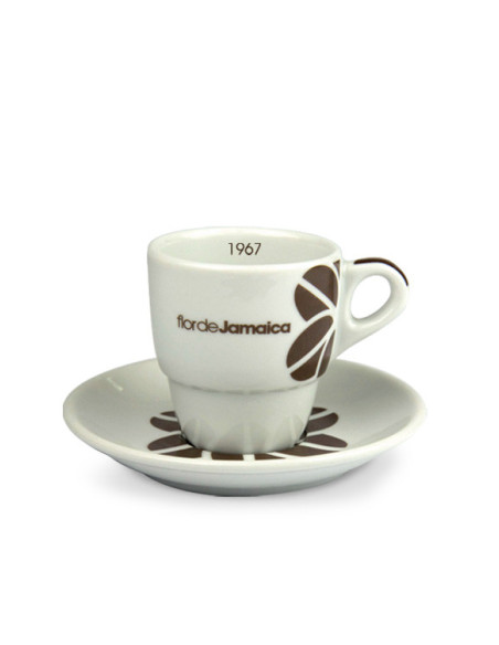 Taza y plato 1967. Cortado